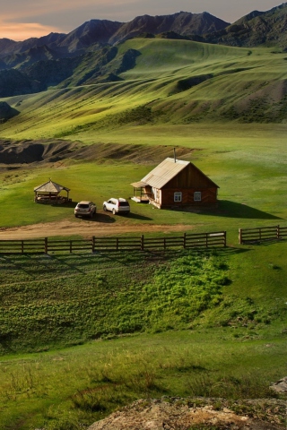 Little House In Mountains wallpaper 320x480