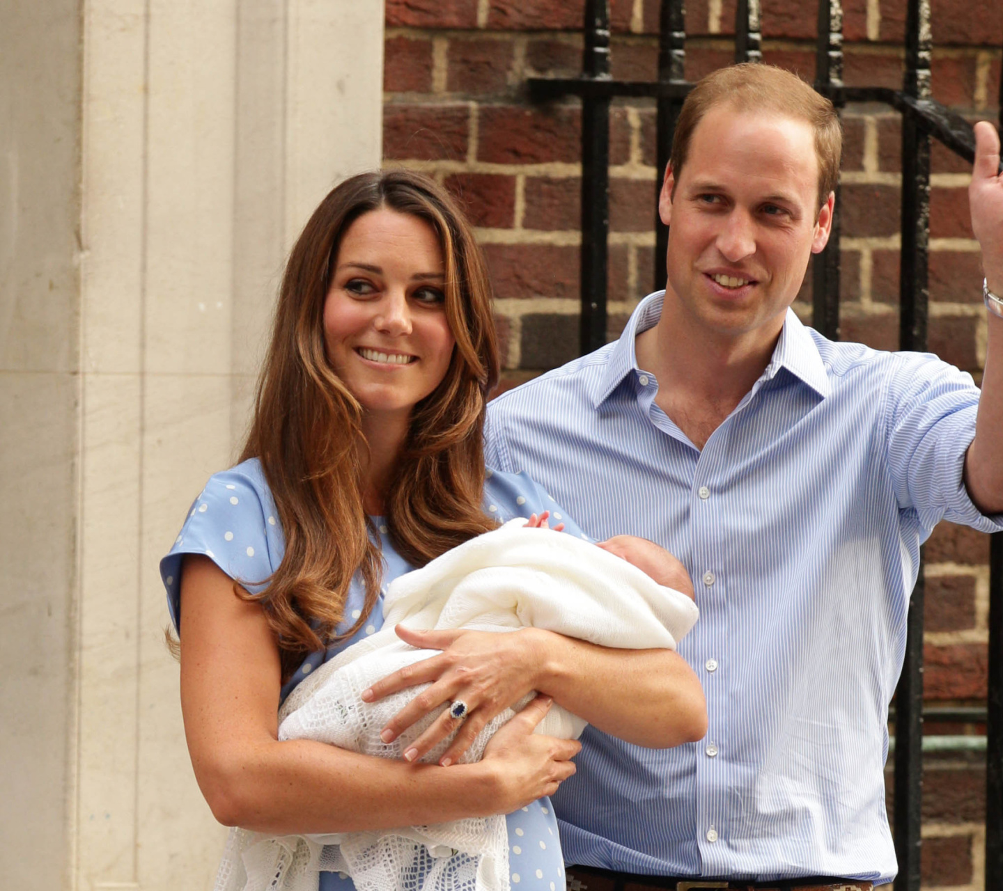 Обои Royal Family Kate Middleton and William Prince 1440x1280
