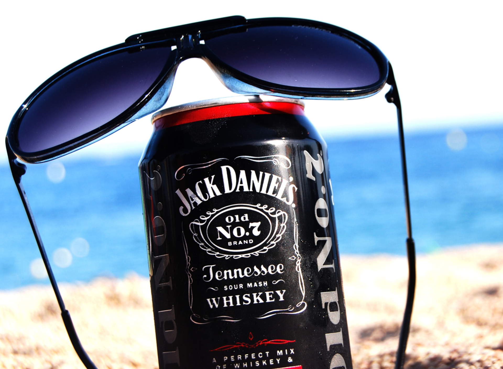 Обои Jack Daniels 1920x1408