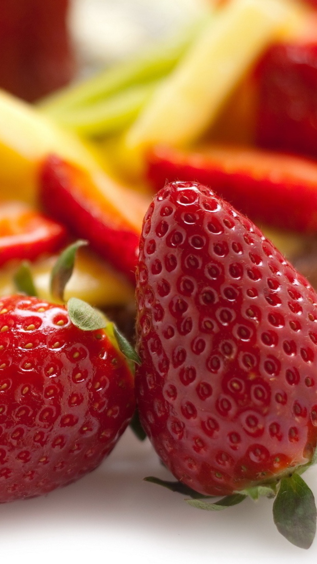 Обои Strawberries Tart 1080x1920