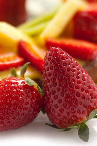 Strawberries Tart screenshot #1 320x480