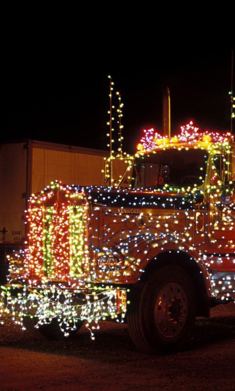 Das Xmas Truck in Lights Wallpaper 768x1280