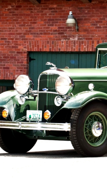 Classic Jaguar Car screenshot #1 360x640