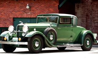 Free Classic Jaguar Car Picture for Android, iPhone and iPad