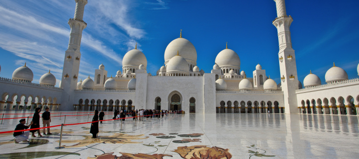 Sfondi Sheikh Zayed Mosque located in Abu Dhabi 720x320