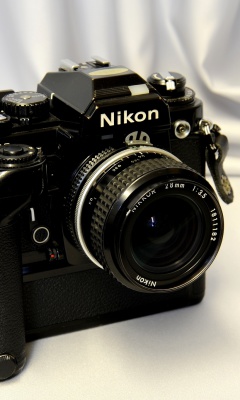 Fondo de pantalla Nikon FA Single lens Reflex Camera 240x400