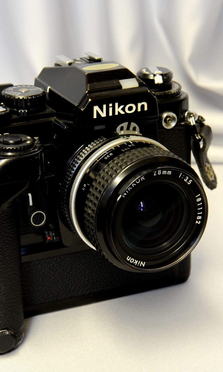 Nikon FA Single lens Reflex Camera wallpaper 768x1280