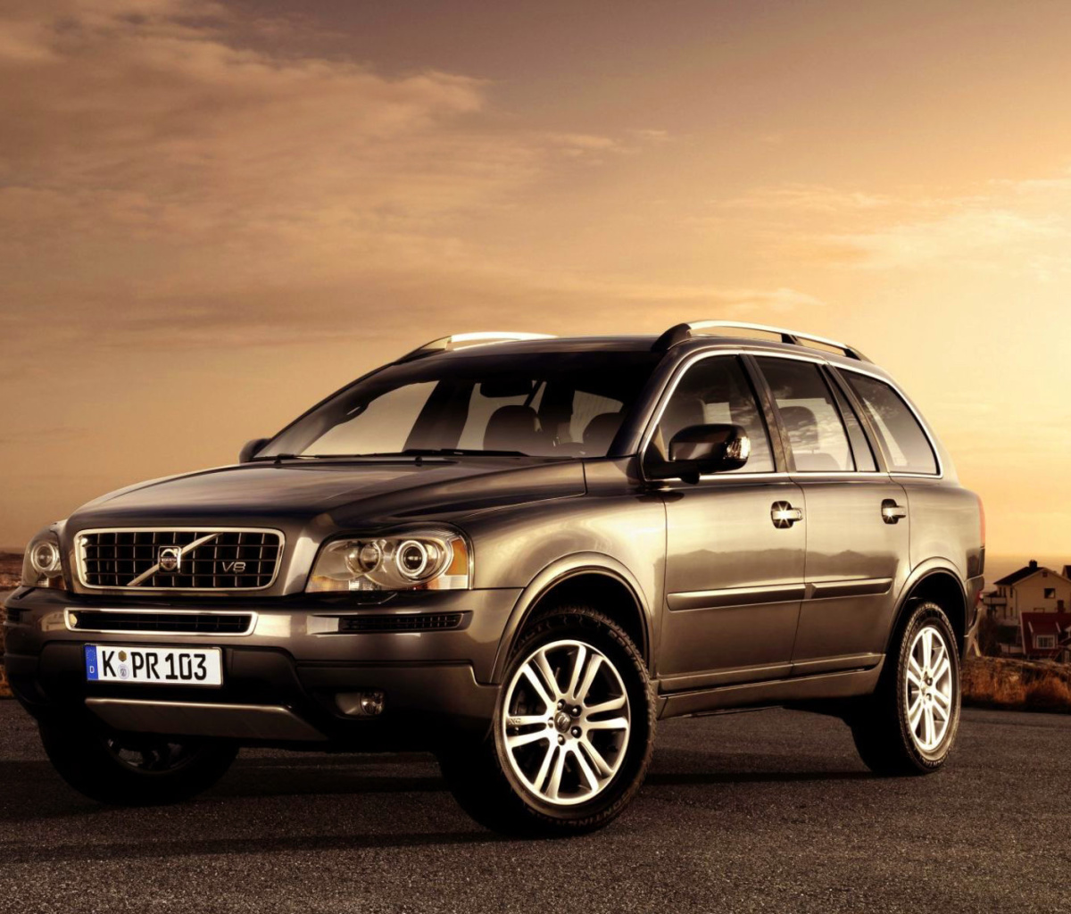 Обои Volvo XC90 1200x1024