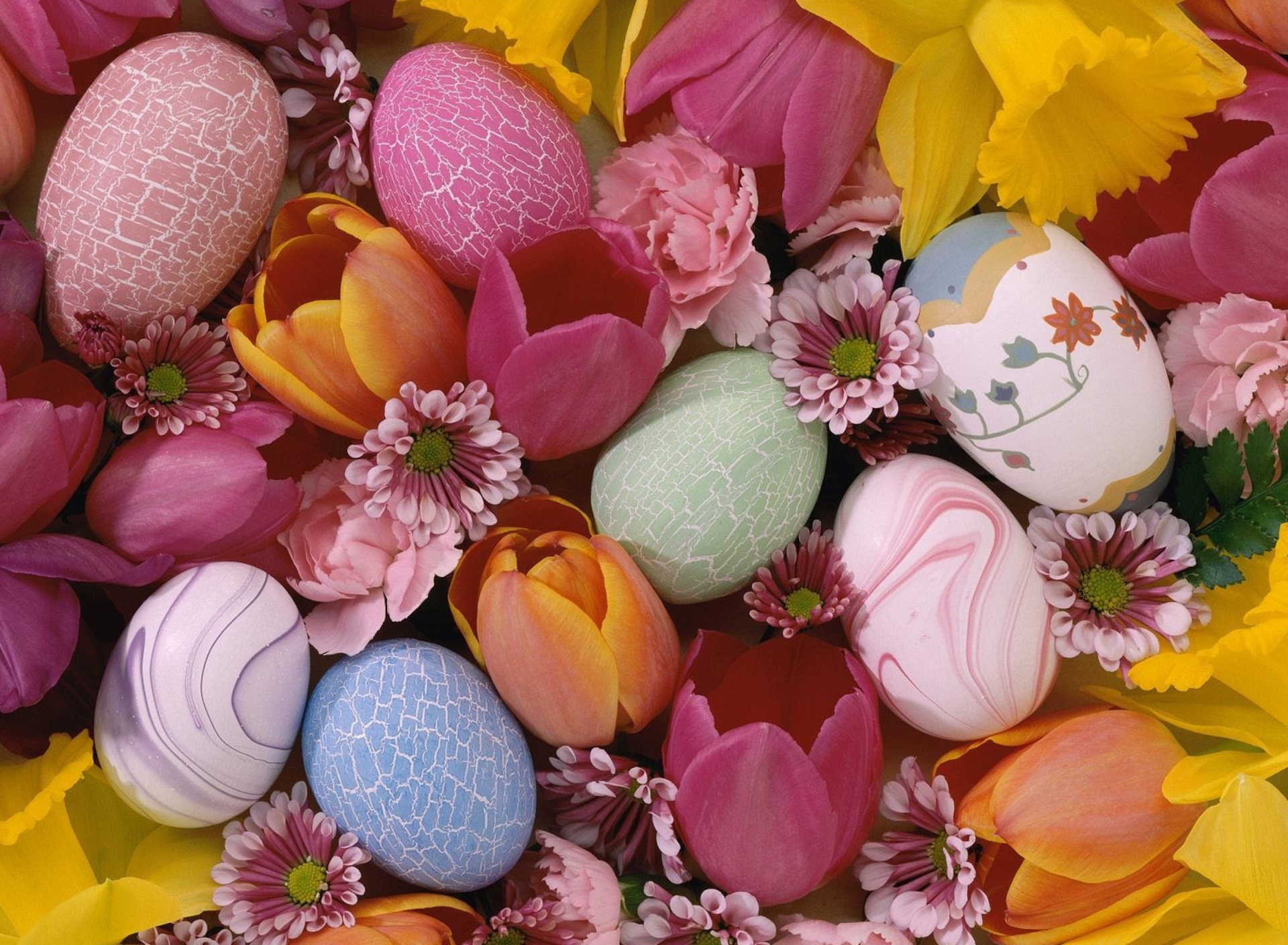 Das Easter Eggs And Flowers Wallpaper 1920x1408