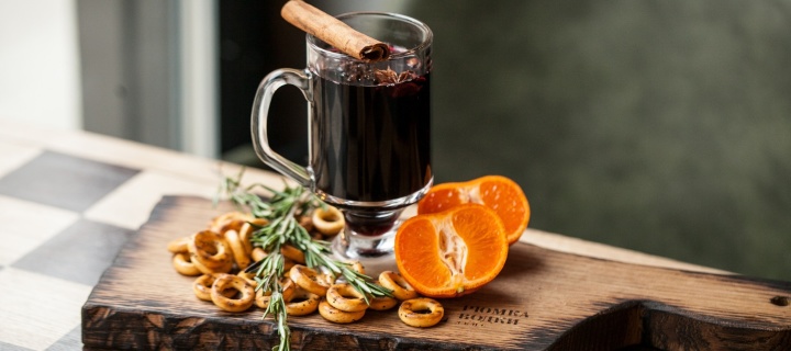 Hot Mulled Wine wallpaper 720x320