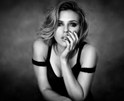 Scarlett Johansson Black And White wallpaper 176x144