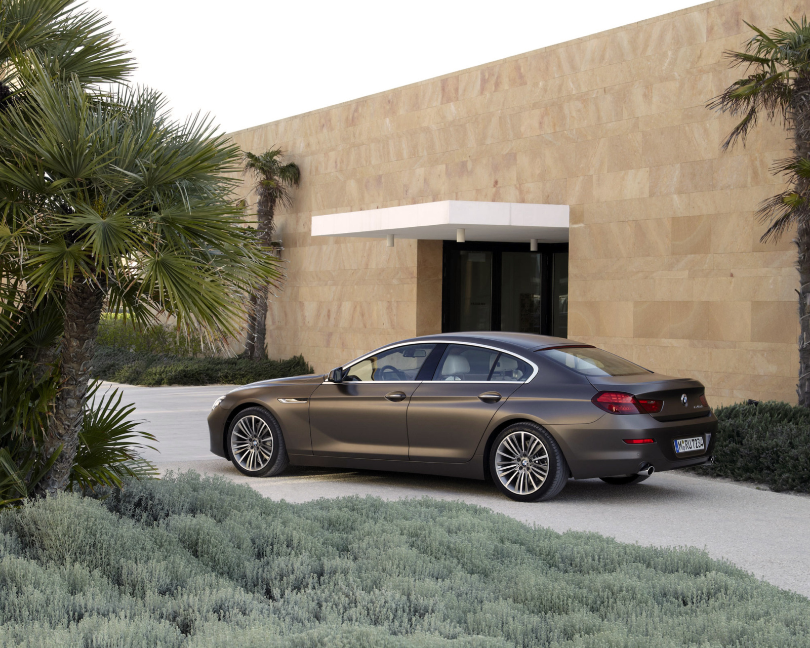 BMW 6 Series screenshot #1 1600x1280
