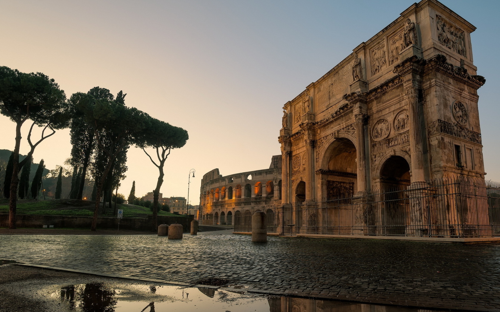 Sfondi Colosseum ancient architecture 1680x1050