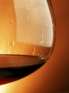 Fondo de pantalla Cognac Glass 240x320