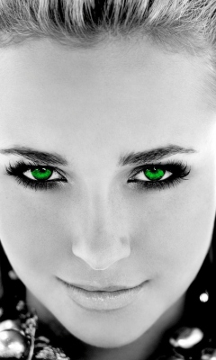 Обои Girl With Green Eyes 240x400