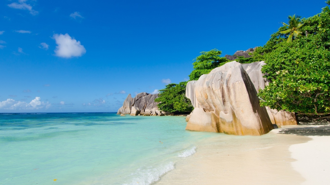 Das Tropics Sea Stones Wallpaper 1366x768