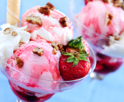 Das Strawberry Ice Cream Wallpaper 176x144
