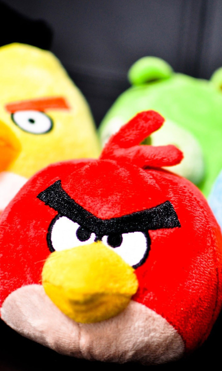 Обои Plush Angry Birds 768x1280