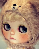 Das Cute Doll With Freckles Wallpaper 128x160