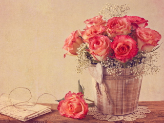Fondo de pantalla Vintage Roses 320x240