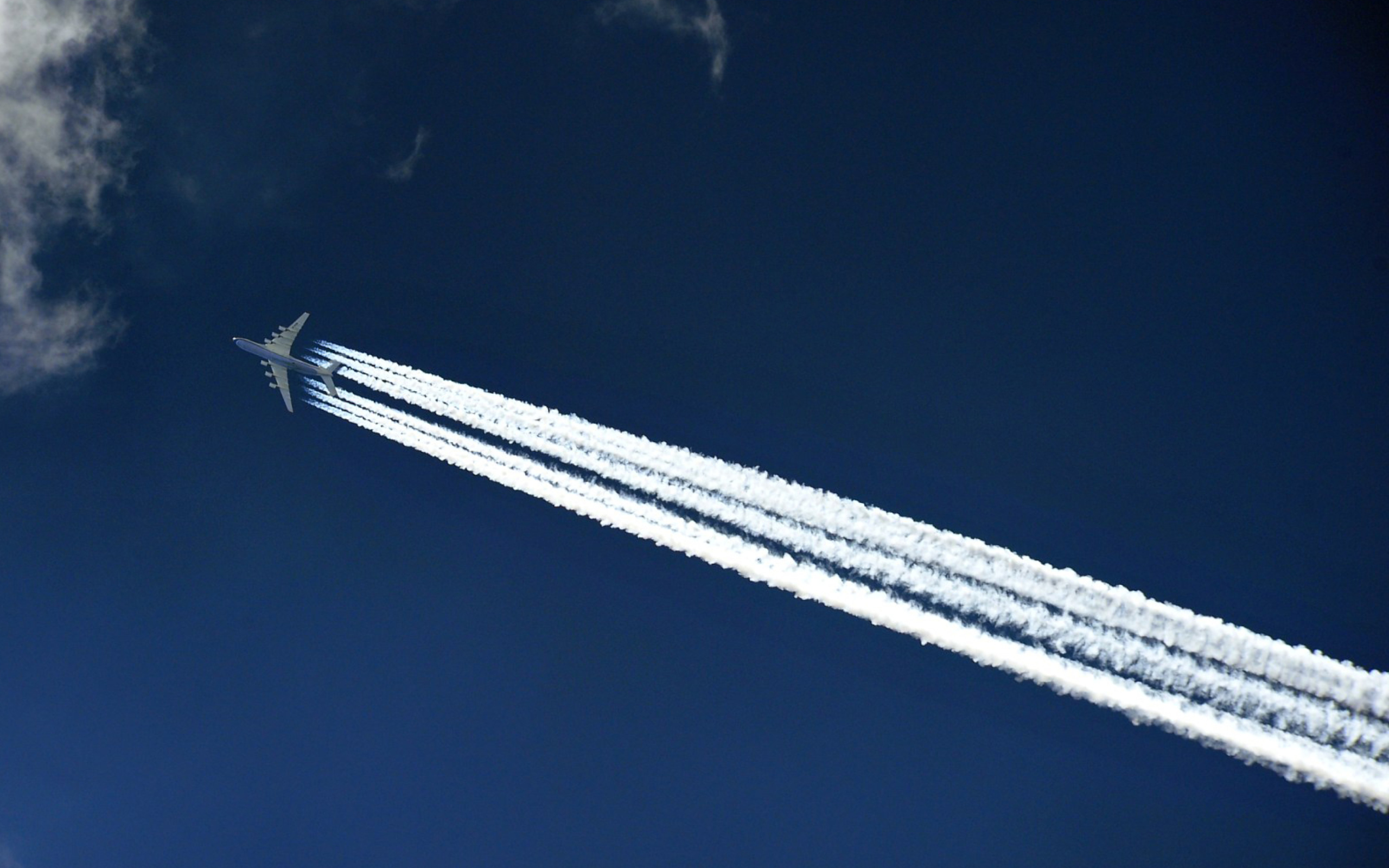 Airplane In Sky wallpaper 2560x1600