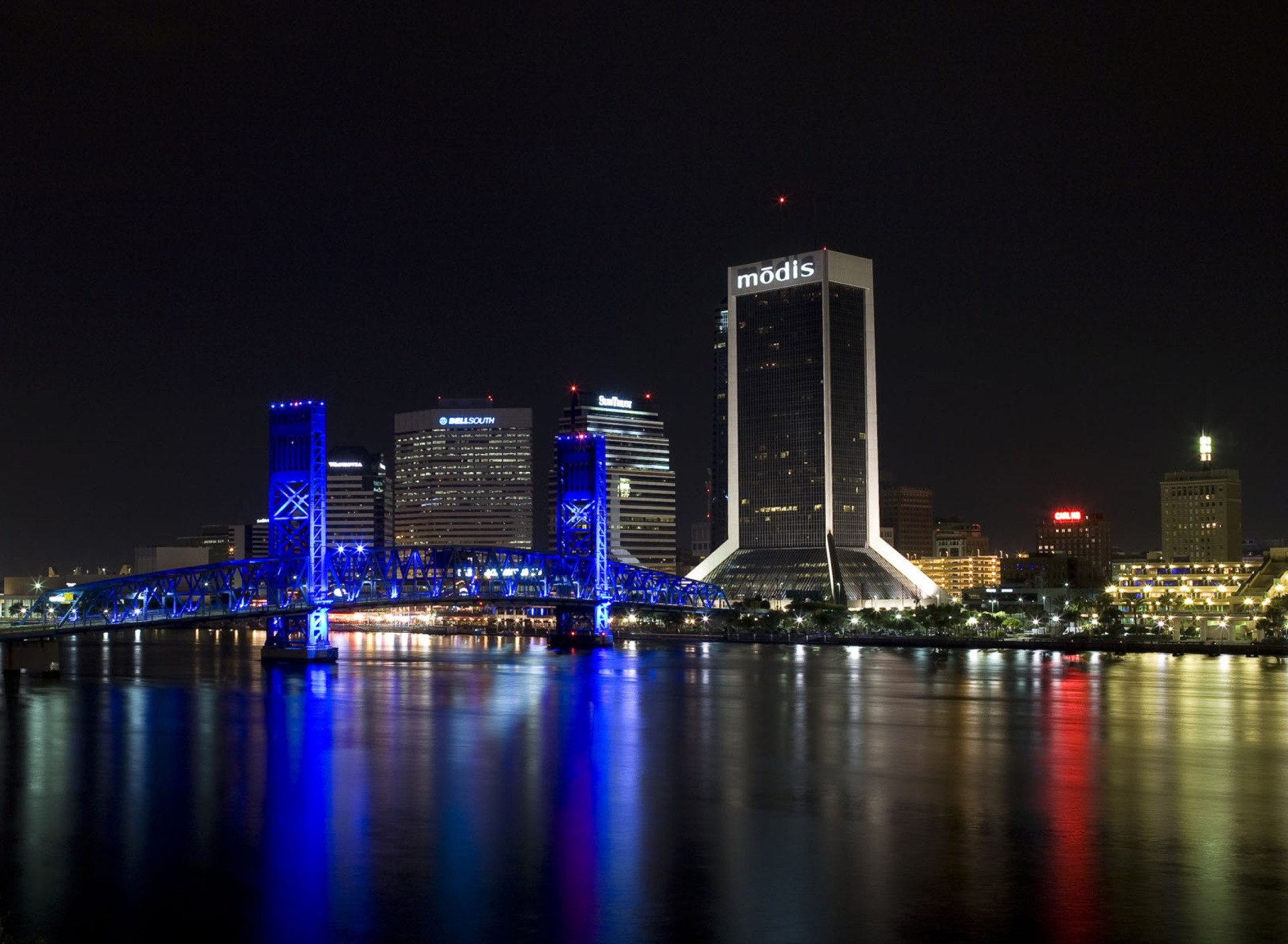 Fondo de pantalla Jacksonville Skyline 1920x1408