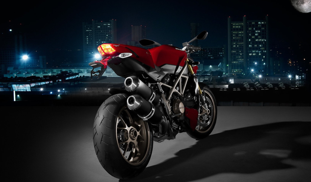 Screenshot №1 pro téma Ducati Streetfighter 1024x600