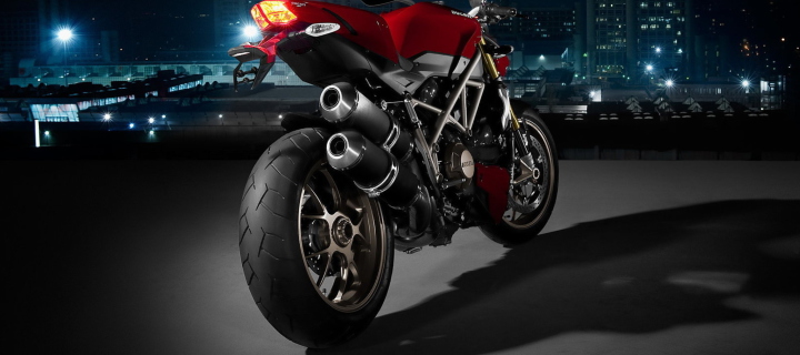 Screenshot №1 pro téma Ducati Streetfighter 720x320