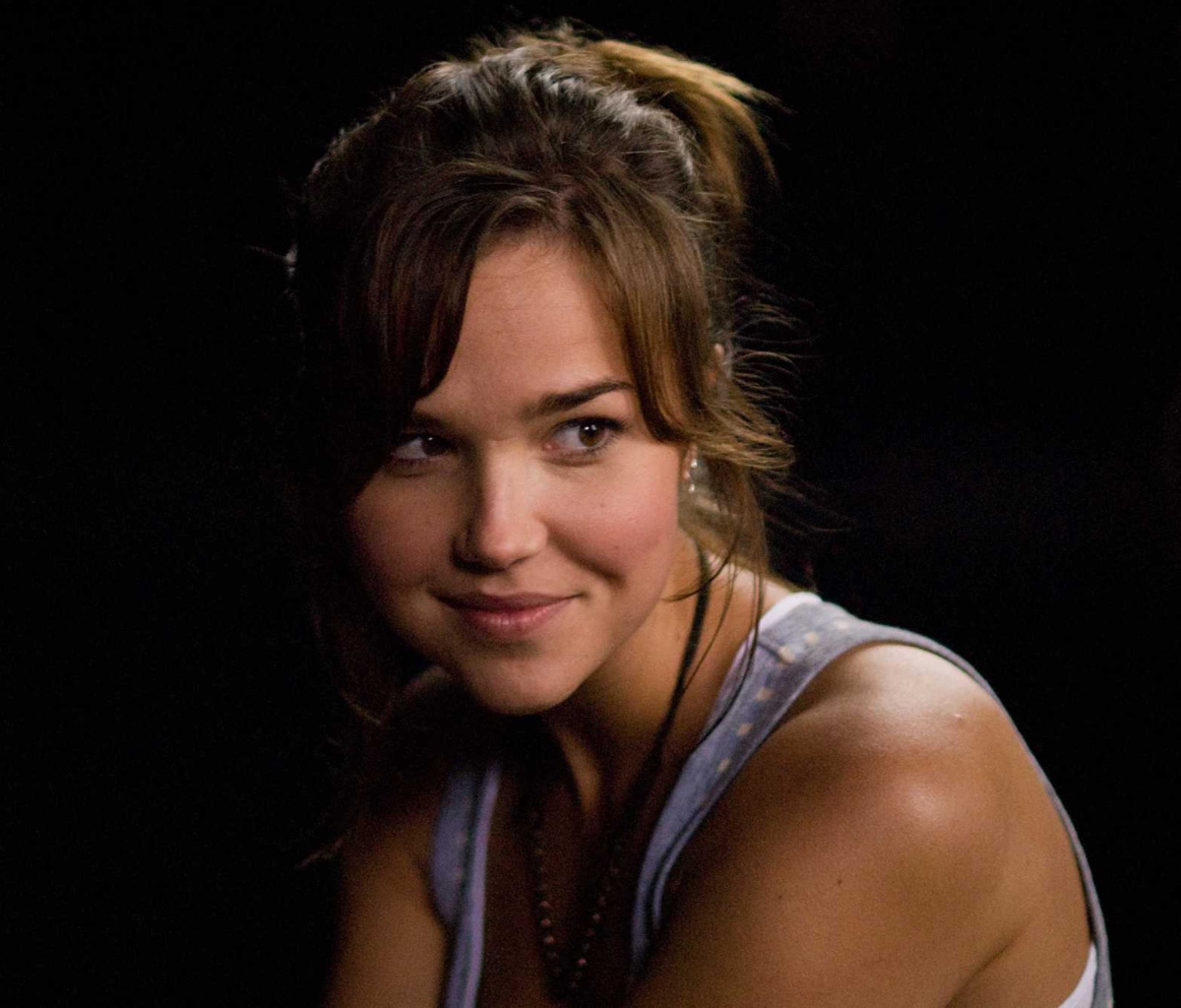 Arielle Kebbel wallpaper 1200x1024