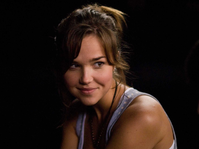 Das Arielle Kebbel Wallpaper 640x480