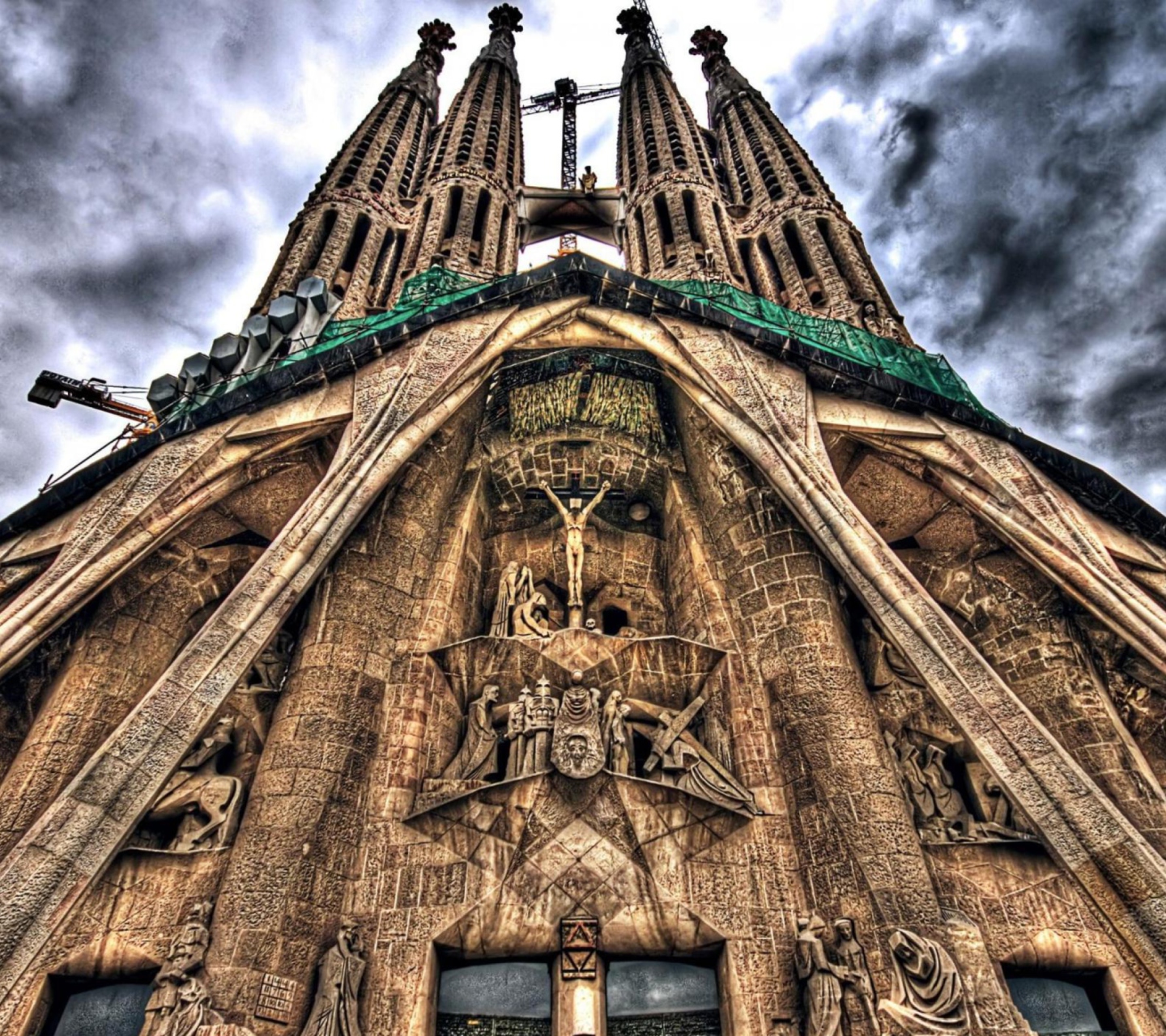 Sfondi Sagrada Familia - Barcelona 1440x1280