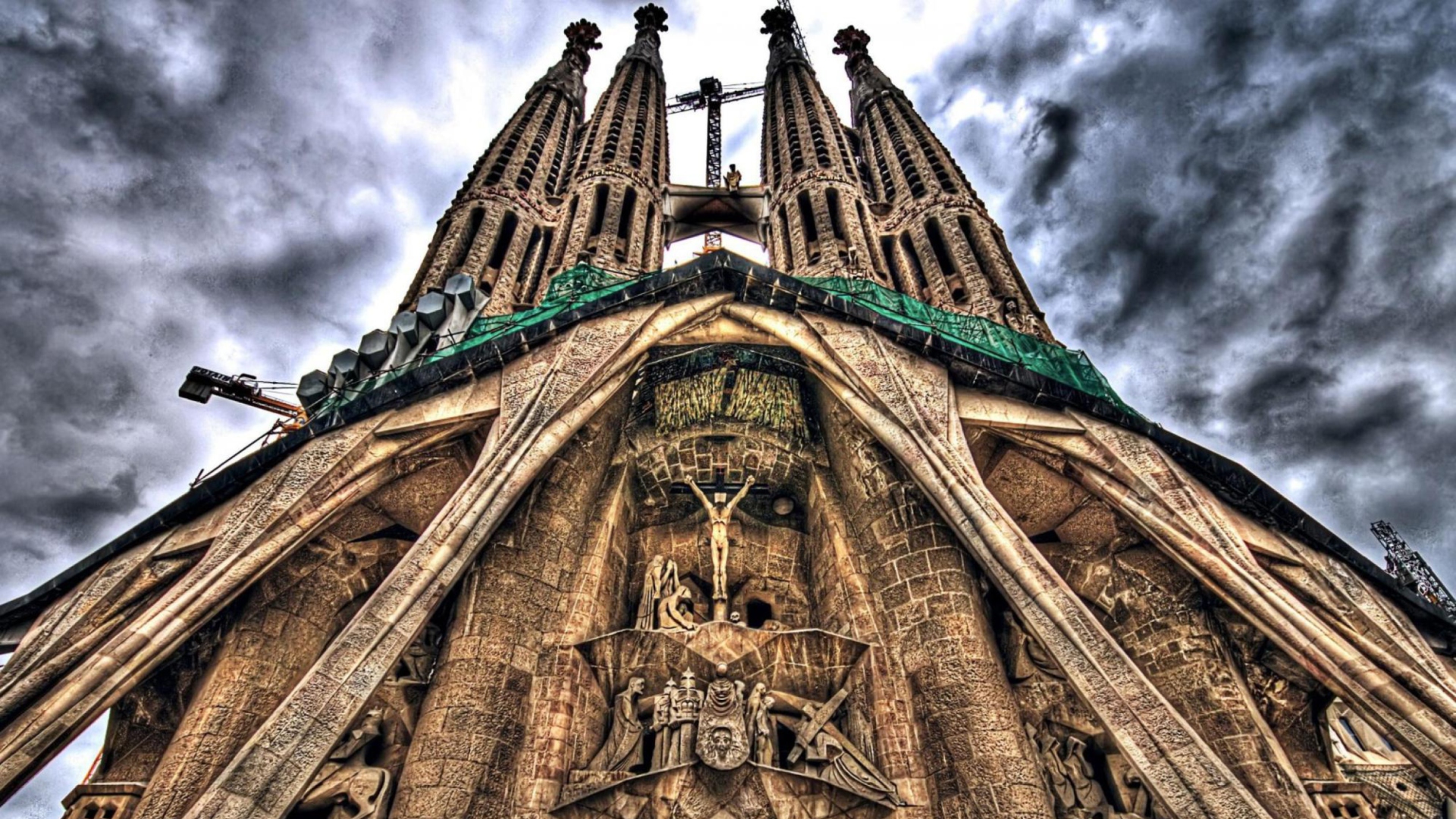 Sfondi Sagrada Familia - Barcelona 1920x1080