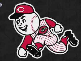Das Cincinnati Reds Baseball team Wallpaper 320x240