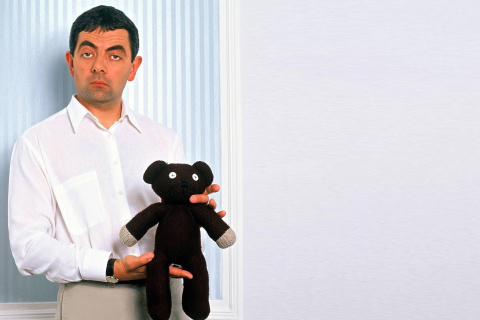 Mr Bean with Knitted Brown Teddy Bear wallpaper 480x320