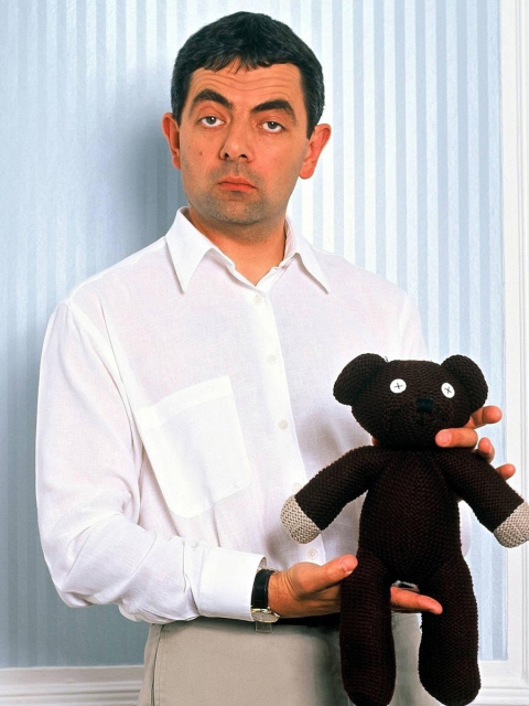 Mr Bean with Knitted Brown Teddy Bear wallpaper 480x640