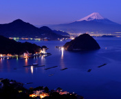 Das Night Fuji Wallpaper 176x144