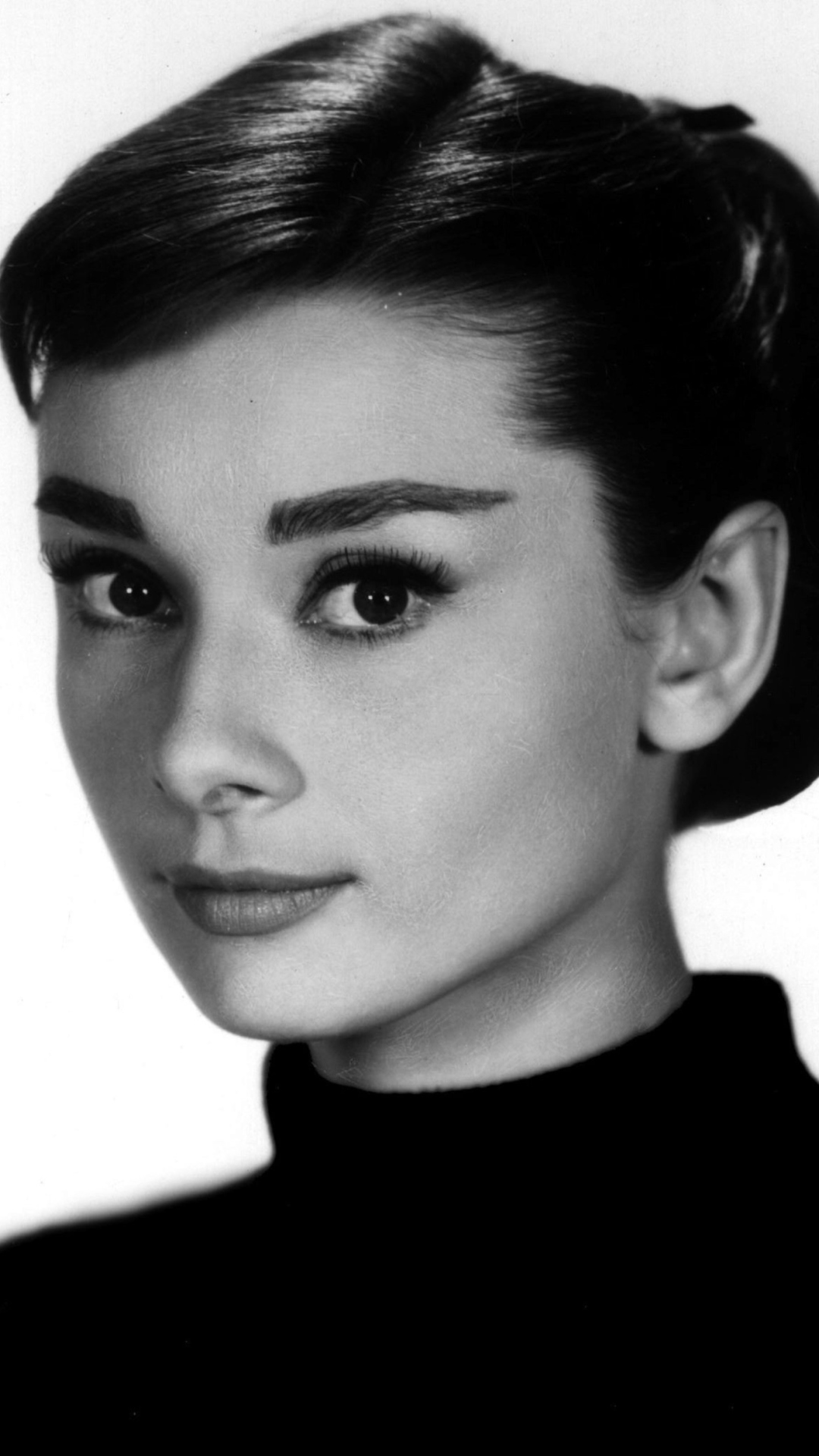 Audrey Hepburn wallpaper 1080x1920