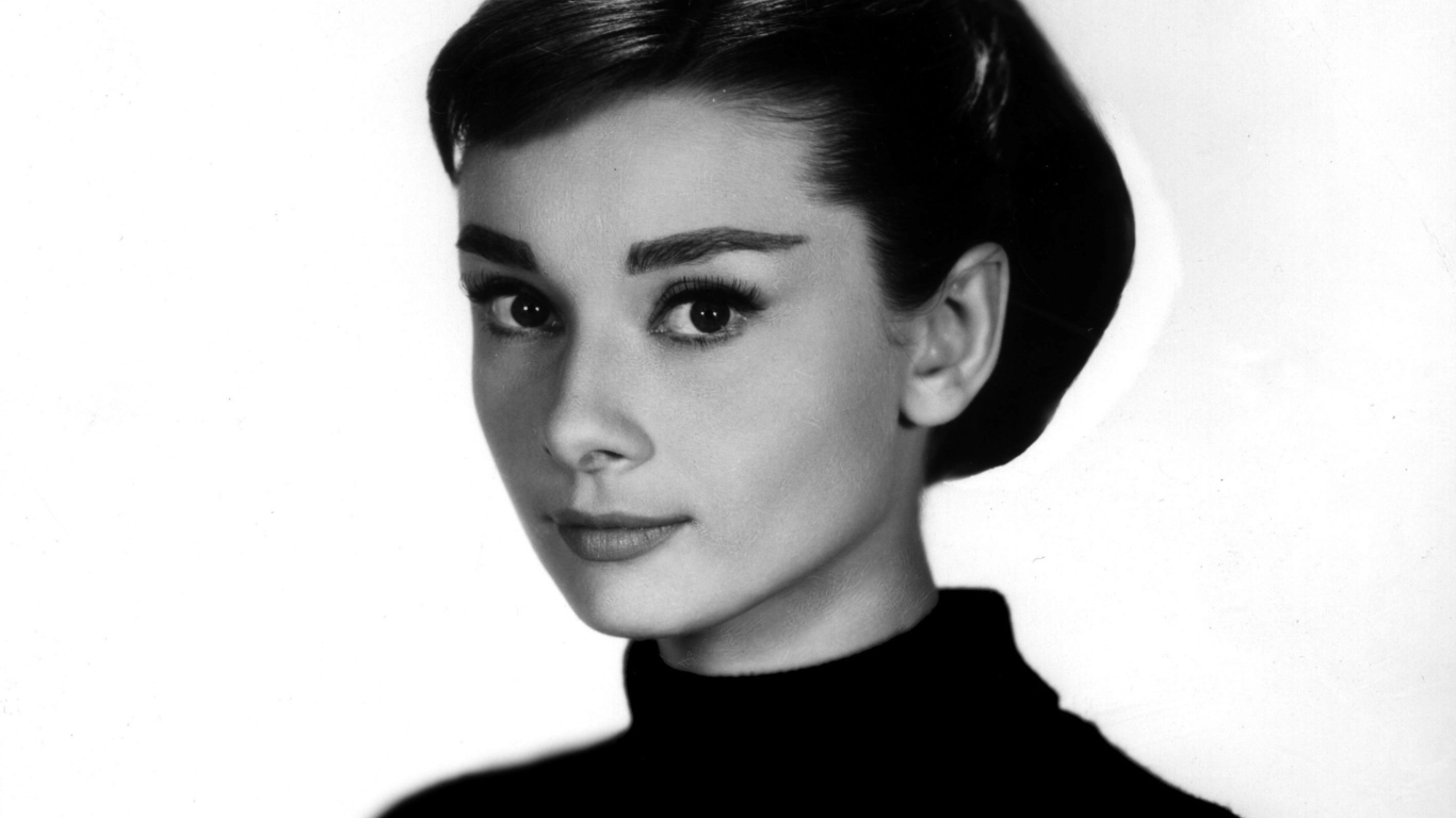 Fondo de pantalla Audrey Hepburn 1366x768