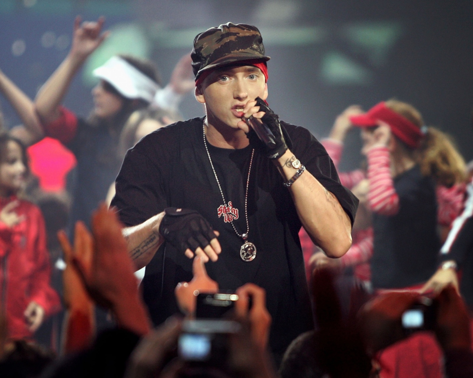 Fondo de pantalla Eminem Live Concert 1600x1280