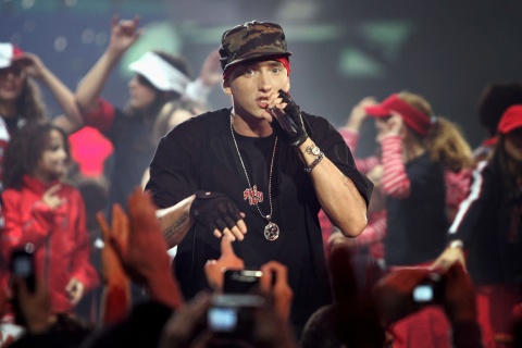 Fondo de pantalla Eminem Live Concert 480x320