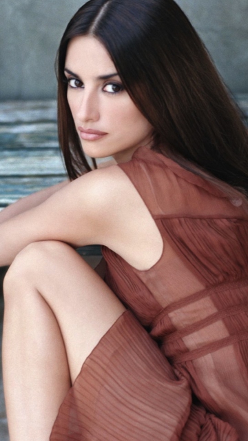 Penelope Cruz wallpaper 360x640