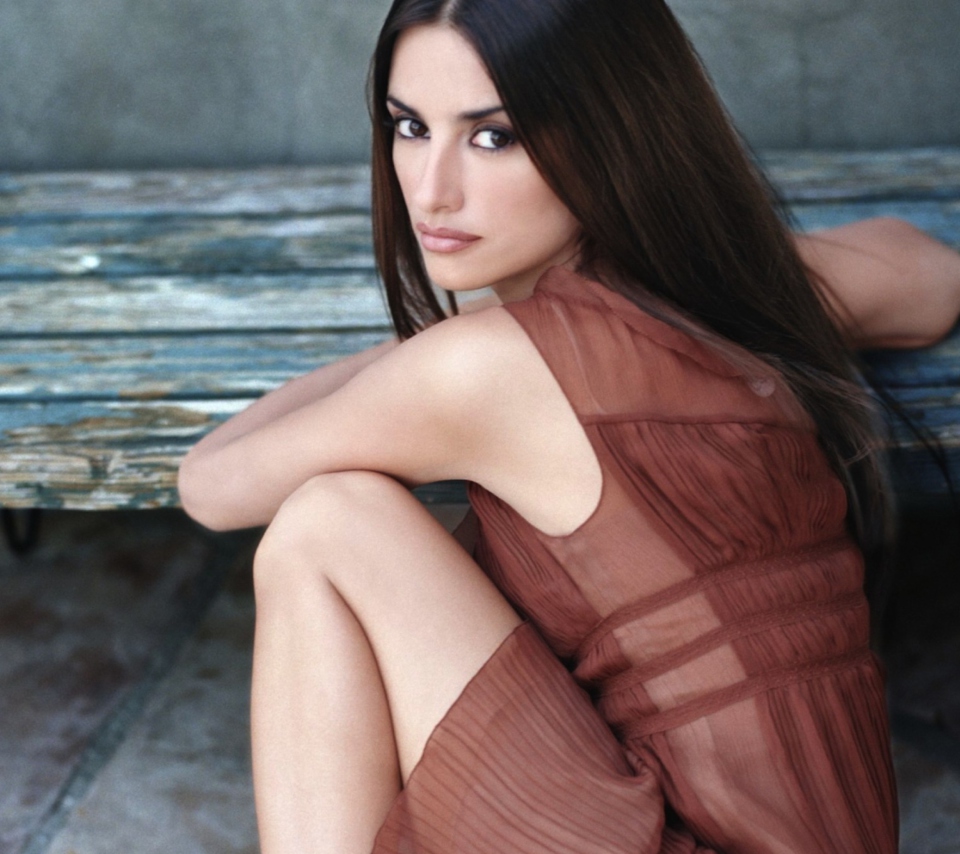 Penelope Cruz wallpaper 960x854