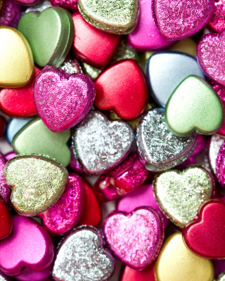 Free Heart shaped Pebbles Picture for iPhone 5