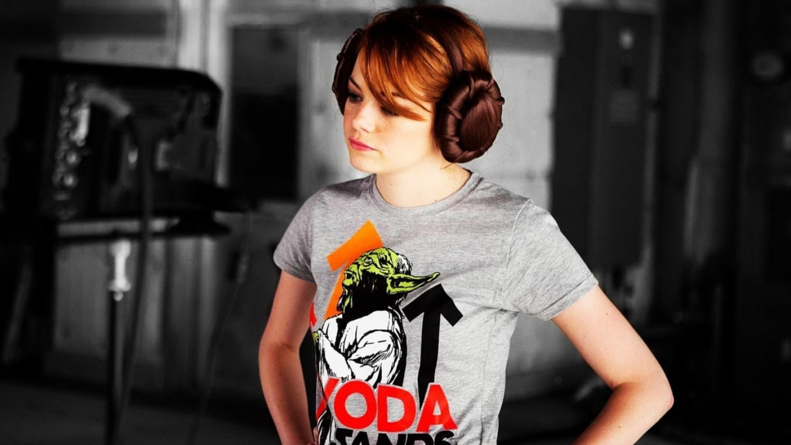 Cute Emma Stone screenshot #1 1600x900
