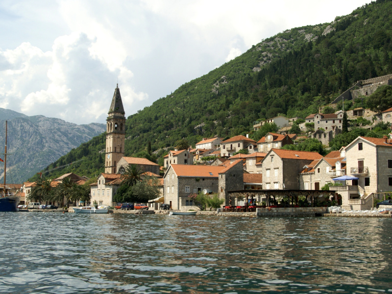 Fondo de pantalla Perast in Montenegro 800x600