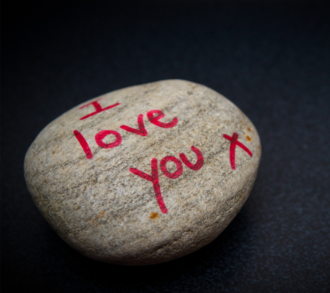 Das I Love You Written On Stone Wallpaper 1080x960