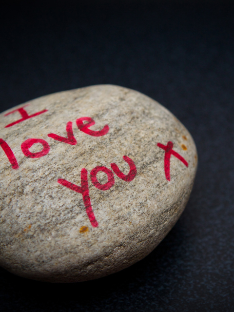 Sfondi I Love You Written On Stone 480x640