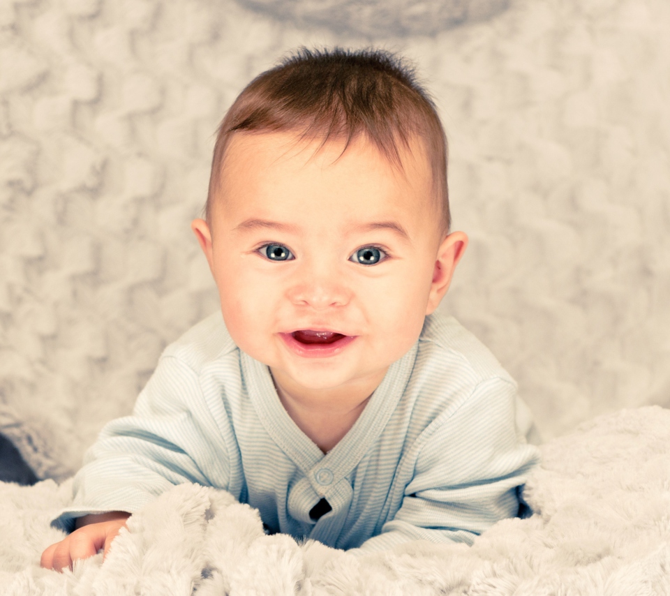 Cute & Adorable Baby wallpaper 960x854