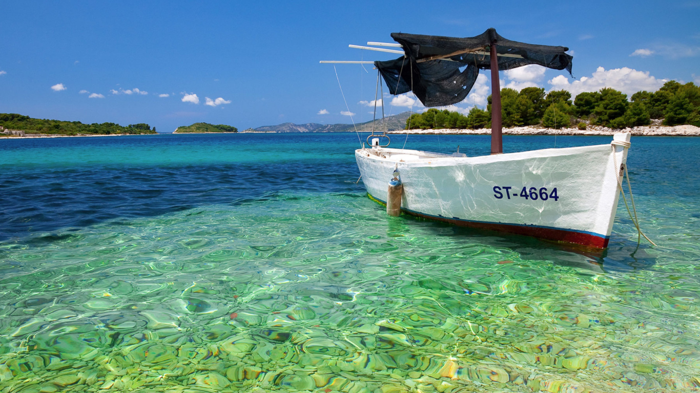 Fondo de pantalla Boat In Croatia 1366x768