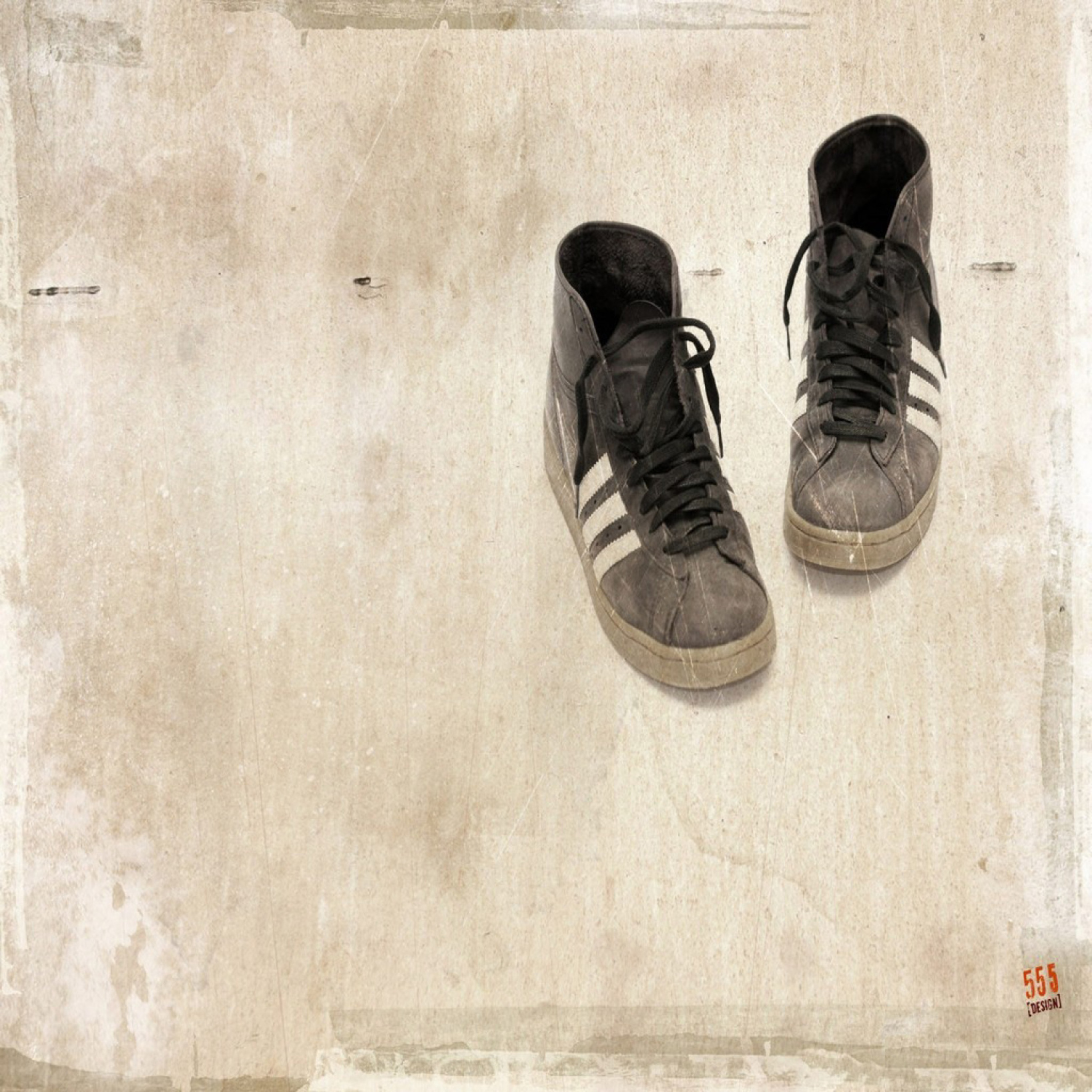 Grungy Sneakers wallpaper 2048x2048